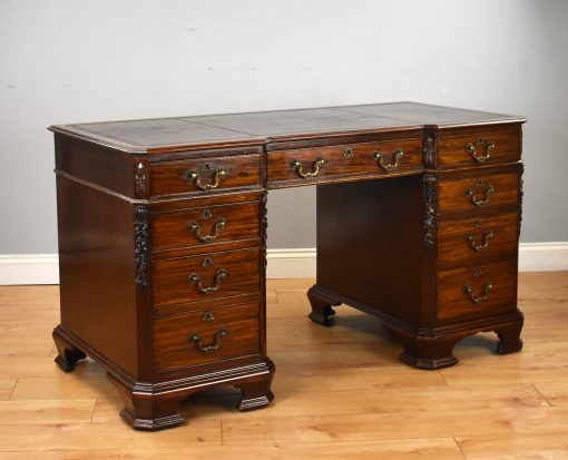 640 A Victorian Chippendale Style Pedestal Desk HNX