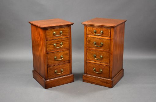 001 A Pair of Edwardian Mahogany Bedside Chests