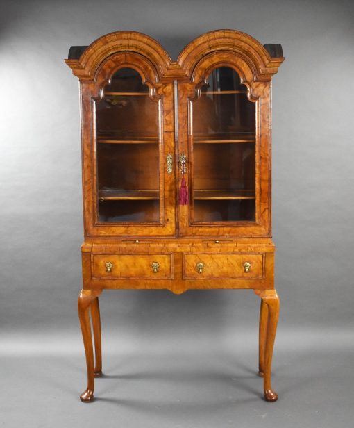 0_1191_A_Queen_Anne_Style_Figured_Walnut_Cabinet_EVX