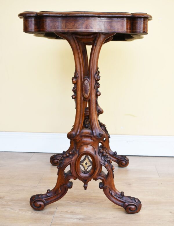 19th Century Mahogany Chippendale Style Pedestal Desk - Image 8