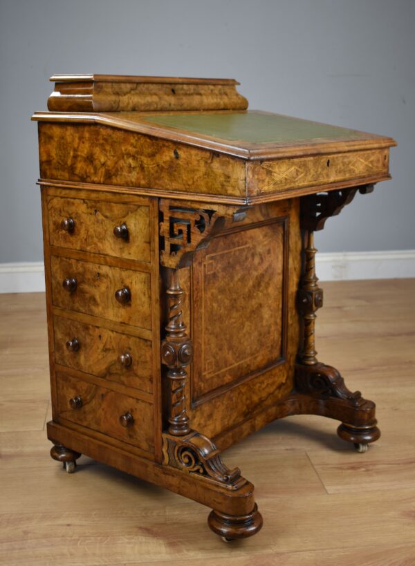 Victorian Burr Walnut Telescopic Dumbwaiter