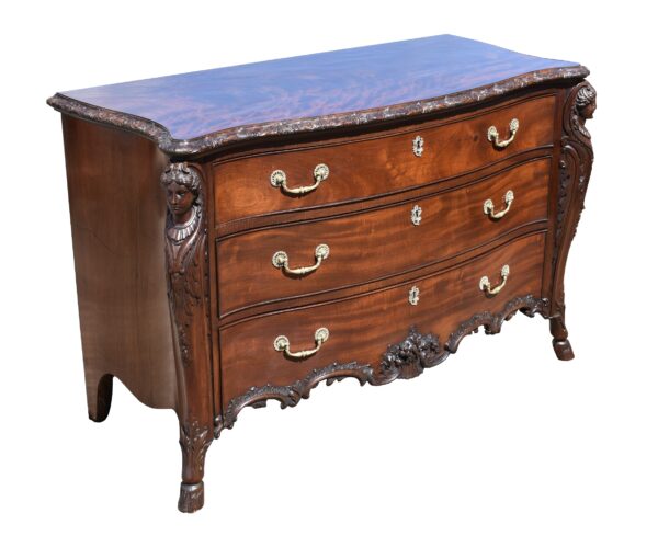 Chippendale Style Mahogany Serpentine Chest of Drawers