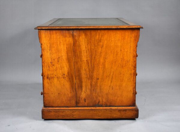 Victorian Oak Desk - Image 4