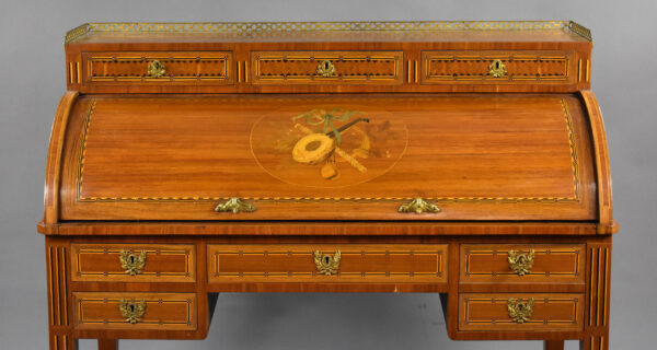 Edwardian Mahogany Inlaid Cylinder Bureau - Image 2