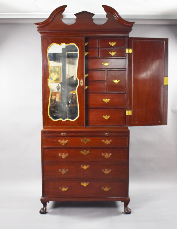 Irish George II Mahogany Secretaire Cabinet - Image 3