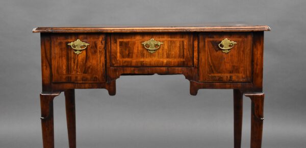 George II Walnut Lowboy - Image 2