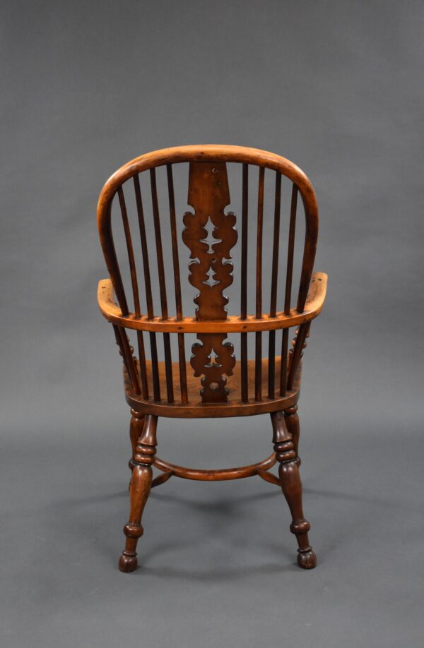 19th Century Yew & Elm High Back Windsor Chair - Image 4