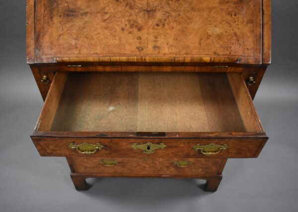 George I Walnut Bureau Bookcase - Image 5