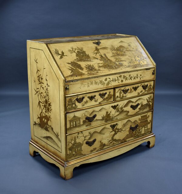 18th Century Chinoiserie Bureau