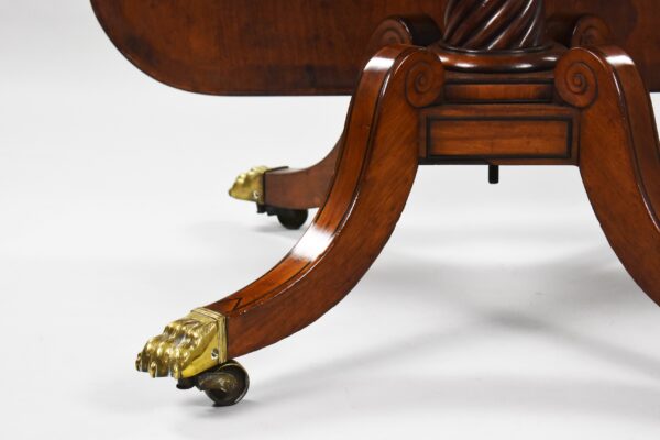 Regency Mahogany Breakfast Table - Image 7