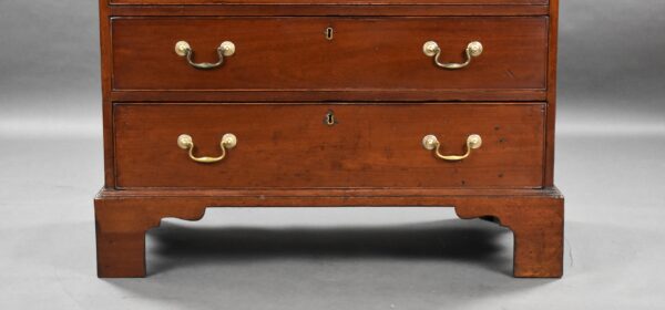 George III Mahogany Chest of Drawers - Image 8