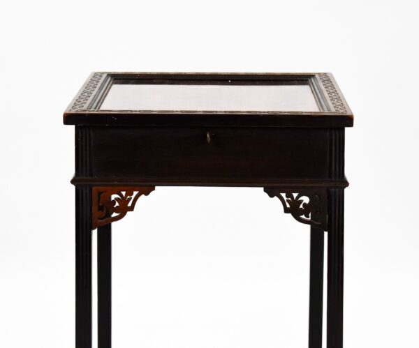 Victorian Mahogany Bijouterie Table - Image 6