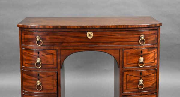 Regency Mahogany Dressing Chest - Image 4