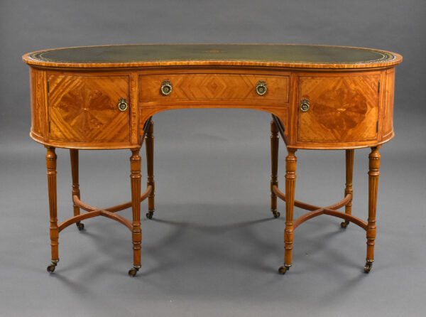 Edwardian Satinwood Kidney Shaped Desk - Image 2