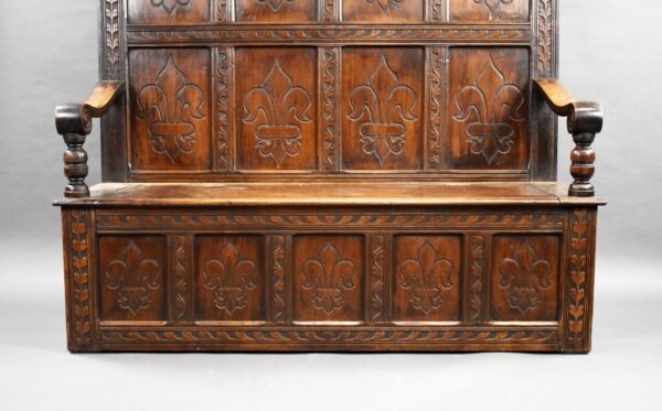 18th Century and later Carved Oak high back settle/bench - Image 5