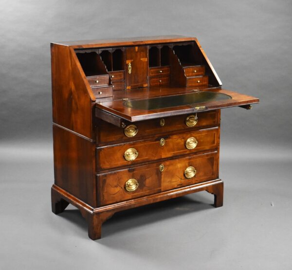 George II Walnut & Oyster Veneer Bureau - Image 2