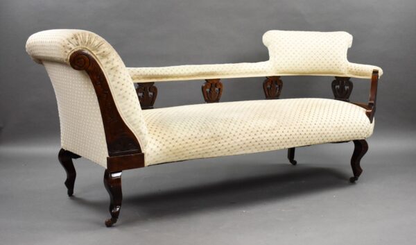 Victorian Chaise Longue