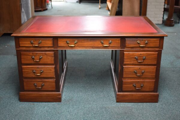 Victorian Mahogany Pedestal Desk