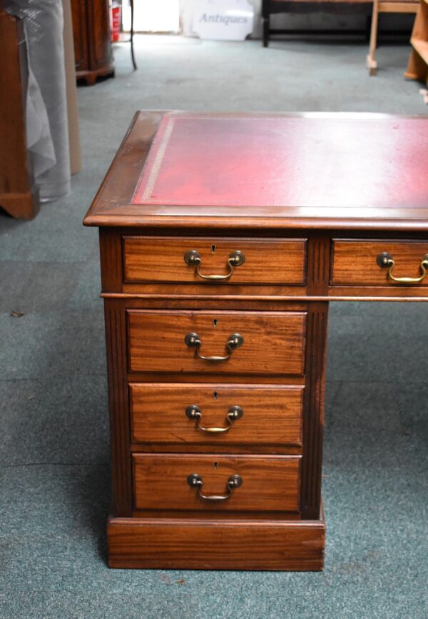 Victorian Mahogany Pedestal Desk - Image 6