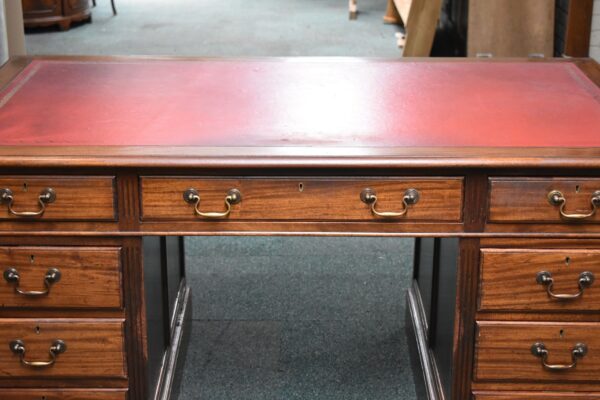 Victorian Mahogany Pedestal Desk - Image 5