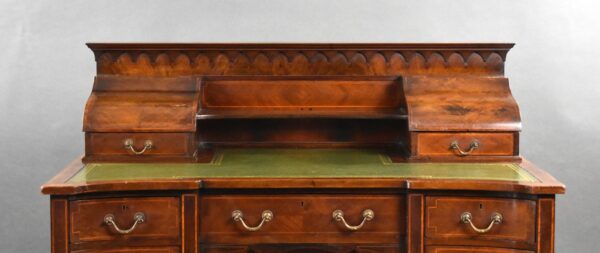 Edwardian Mahogany Carlton House Desk - Image 6