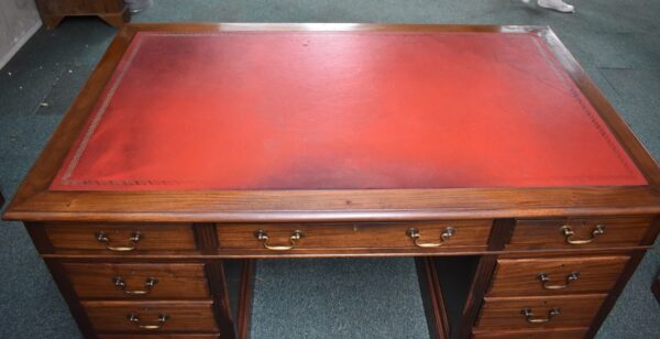 Victorian Mahogany Pedestal Desk - Image 10