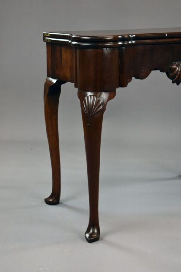 Victorian Mahogany Bijouterie Table - Image 9