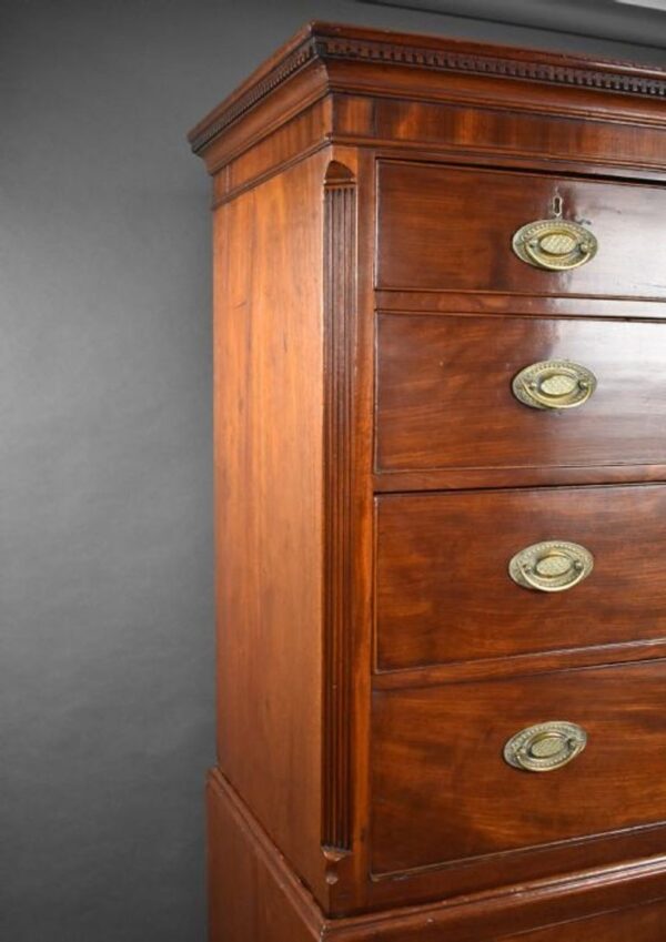 Regency Mahogany Bow Front Chest of Drawers - Image 4