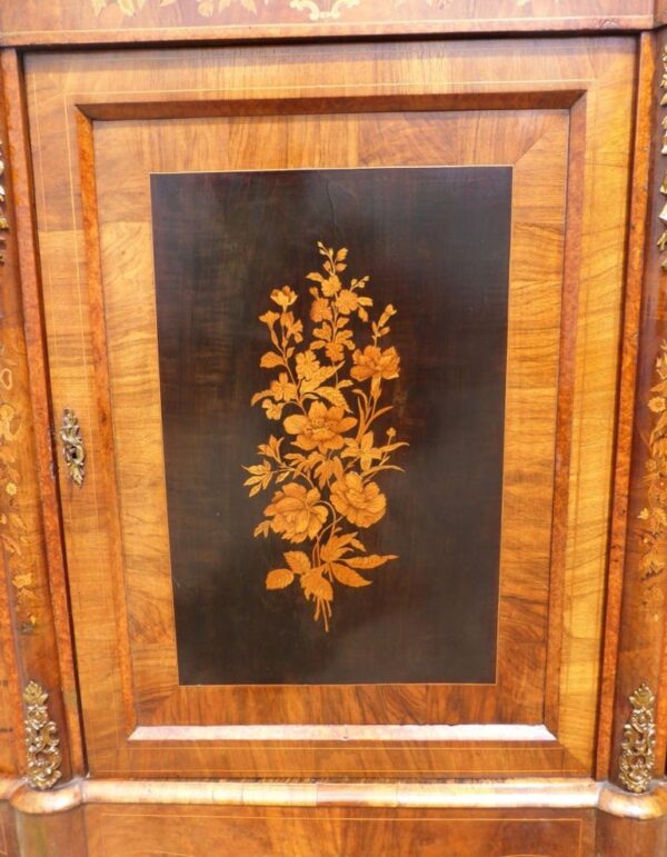 19th Century English Victorian Figured Walnut And Marquetry Credenza - Image 3
