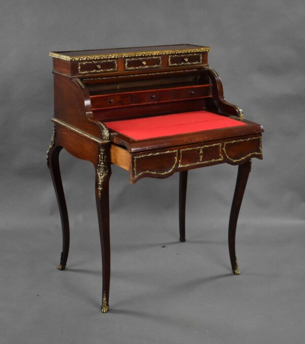Antique French Style Writing Table by S&H Jewell - Image 3
