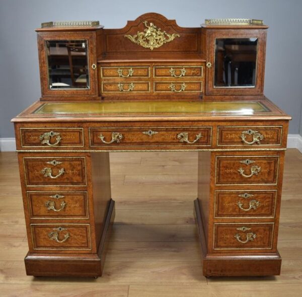 19th Century Victorian Amboyna Pedestal Desk - Image 4