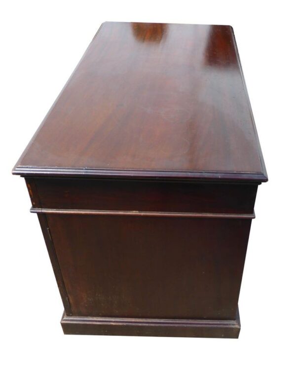 19th Century Victorian Carved Mahogany Desk - Image 4