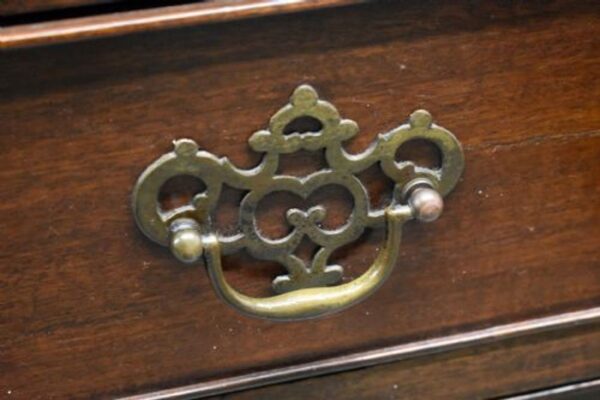 Antique Mahogany Chest of Drawers - Image 4