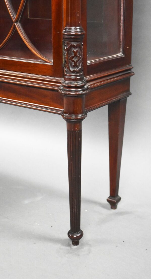 Edwardian Mahogany Display Cabinet - Image 6