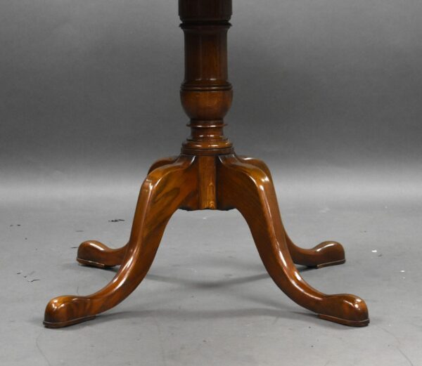 Oak Extending Table and Six Ladder back chairs - Image 8