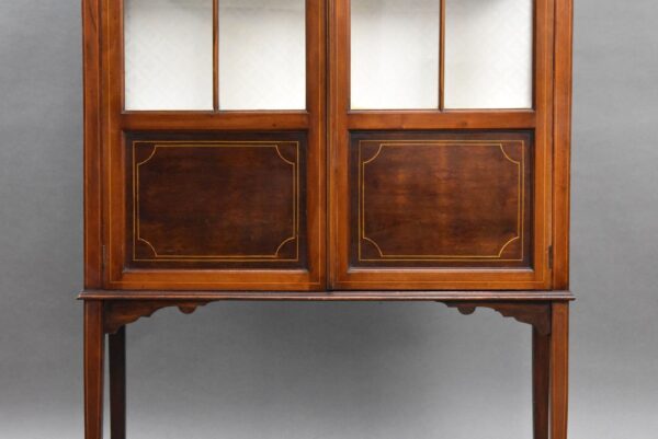 Edwardian Mahogany Hand Painted China Cabinet - Image 4