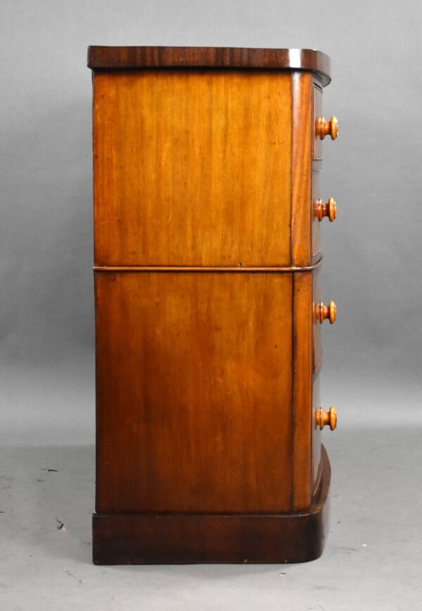 Victorian Mahogany Bow Front Chest of Drawers - Image 3