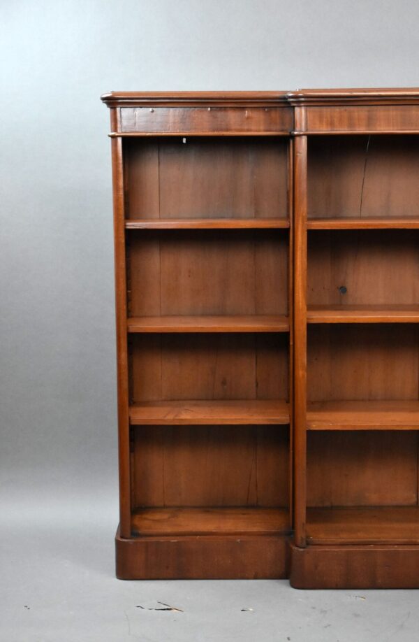 Victorian Mahogany Breakfront Open Bookcase - Image 4