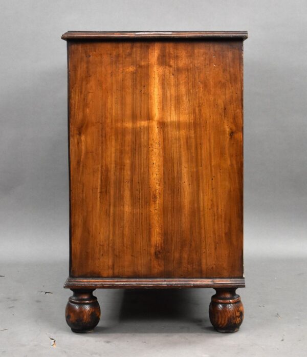 18th Century Burr Walnut Chest of Drawers - Image 4