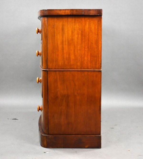Victorian Mahogany Bow Front Chest of Drawers - Image 4