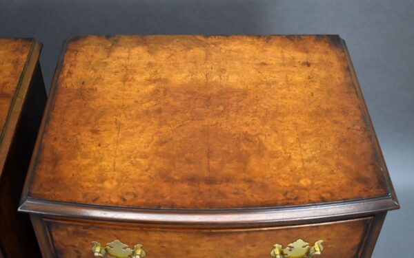 Pair Walnut Bedside Chests - Image 6