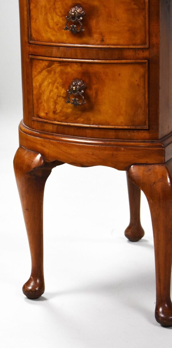 1920s Walnut Kidney Shaped Desk - Image 8